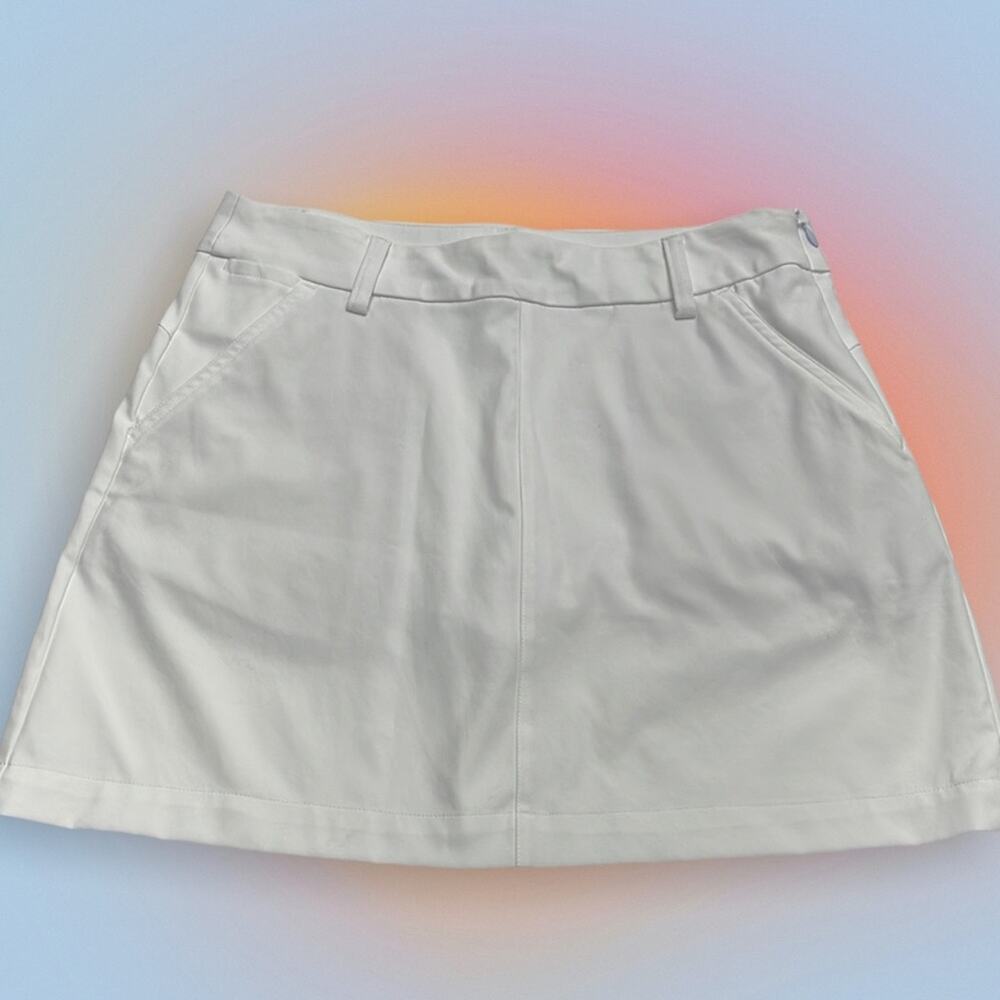 PUMA Women’s 8 White Performance Skirt